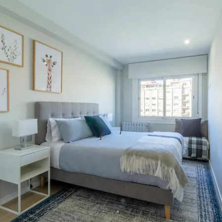 Ybh El Castro Con Parking Gratis